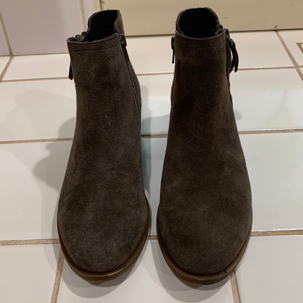 Kenzie Gwen bootie